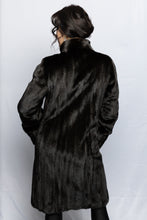 Load image into Gallery viewer, Natural Ranch Female Mink 7/8 Coat
