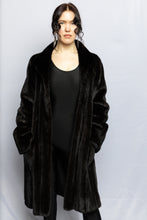 Load image into Gallery viewer, Natural Ranch Female Mink 7/8 Coat

